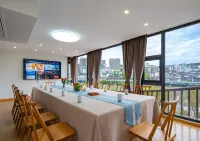 Jiezhi · Xiangxi Love Hotel (Tianmen Mountain Yangyun)