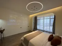 Panjin Huatian Meisu Homestay 판진시 스포츠 공원 주변 호텔