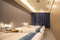 Xingyun E-sports Theme Hotel (South Market Branch)