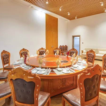 Guangyue Zun Guiping Zen Hotel