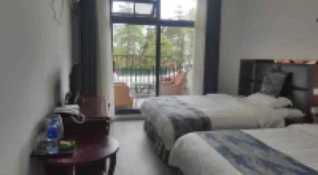 Tiantaishan Small Mill Hotel