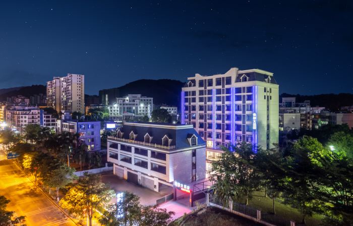 HongXing Hotel