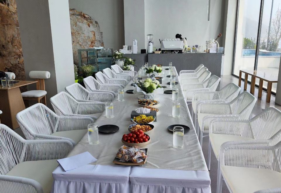 우셔 위젠 호텔 위치