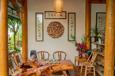 Pengzhou Xianting Homestay Отели рядом с достопримечательностью «Shushui Hexiang»