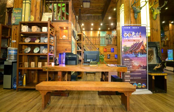 景洪楠木囉娜酒店