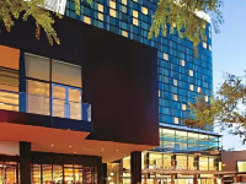 Crown Promenade Melbourne Hotels in Southbank