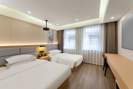 INITIAL · Li She Hotel Nanjing Xinjiekou