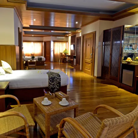 Hotel Sidney
