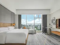 شيراتون جوانجتشو هوتل Hotels near مول تي