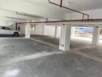 Jinping BoLin Hotel - parking