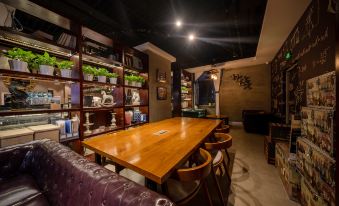 James Joyce Coffetel (Xingcheng Seaside Tourist Scenic Area)