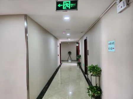 Yuexin Hotel Yongjing Отели рядом с достопримечательностью «Yongjing Liujiaxia Konglong Museum»