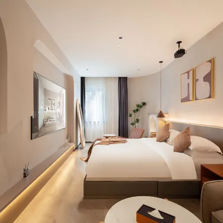 Lis Future Hotel (Baohe Wanda)