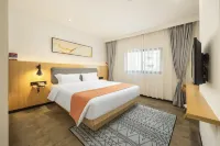 Youmi Hotel • Good Youth (Sports Center)