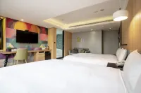 CHECK inn Taichung Wenxin Zhongqing