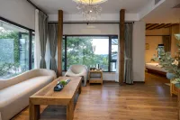 Laiyemaoju · Dream Nest Luxury Wilderness Vacation Boutique Stay (Ninghai Xujia Mountain) - شرفة