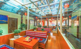 Shanrri-La Tibetan Yun·Beauty Shiguang Mansion (Dukezong Ancient City Branch)