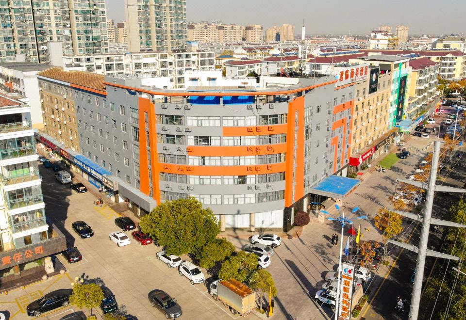 강리야·쥔린 비즈니스 호텔(康利亚·君临商务酒店) 후기, 가격 2024 톈창 호텔 추천 | 트립닷컴