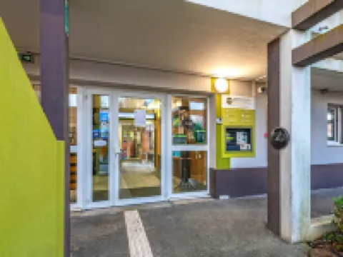 B&B HOTEL Quimper Nord Douarnenez Hotéis em Quimper