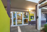 B&B Hotel Quimper Nord Douarnenez Hôtels à : Saint-Coulitz