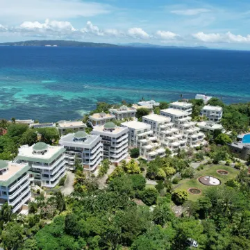 Lingganay Boracay Hotel Resort Hotels near Tulubhan Beach