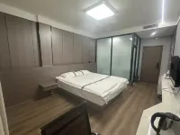 Yinan Meixiang Business Hotel Hotels near Prague Herb Garden