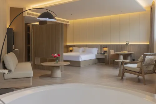 Hongchi Private Soup Garden Hotel