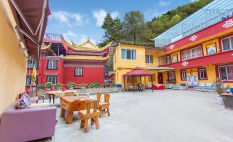 Kangding Yizhuo Homestay