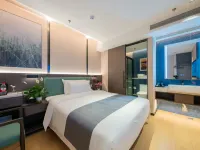 Chenduo Hotel (Shenzhen Luohu Port Vientiane City) Hotels near Luohu