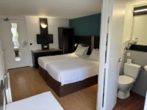 キリヤード エペルネー エペルネーのホテル