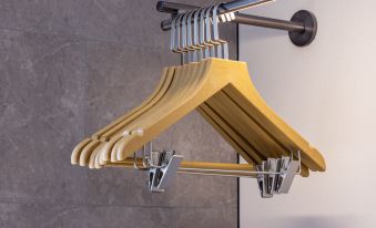 Atour Hotel Sichuan University  Wangjiang Campus Metro Station Jiu Yan Bridge Chengdu