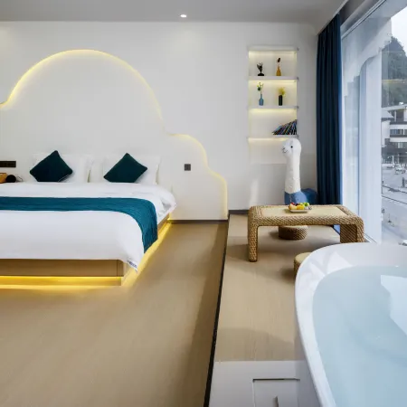 Maitime Hotel