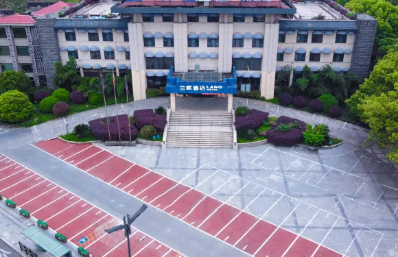 蘭歐酒店（鷹潭月湖區沿江路店）