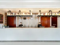 Taiyuan Zhicheng Heping Hotel (Xiayuan Park Times City) Hotels near Wanbolin