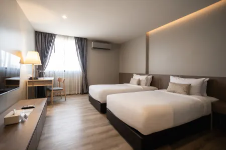 The Rise Suites Hotel, Chiang Mai Отели рядом с достопримечательностью «My Hip Condo 2»