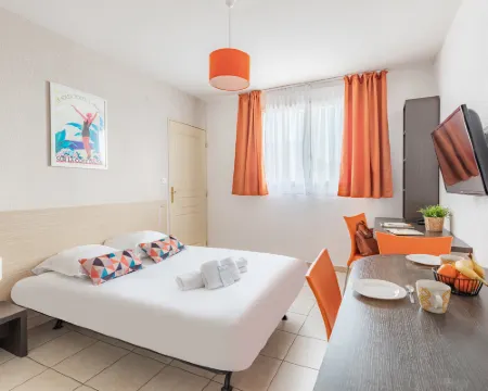 Appart'City Classic Marseille Aéroport - Vitrolles Hotels in Vitrolles