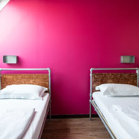 Wombat's City Hostel Vienna Naschmarkt Отели рядом с достопримечательностью «Карлскирх»