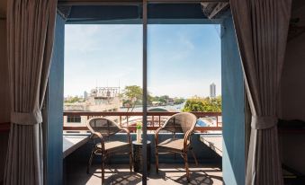 Riverview Residence
