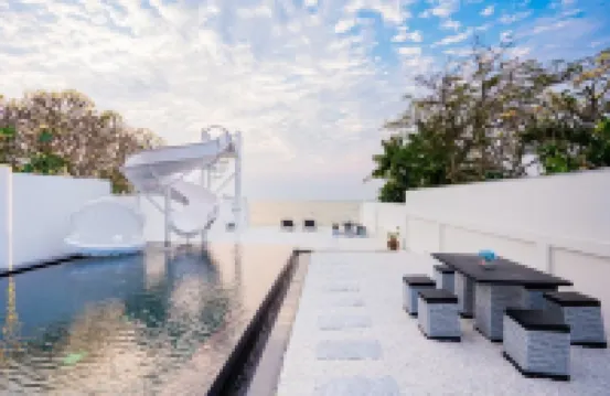 ไพรเวท บรีซ ซีฟรอนท์ พูลวิลล่า 4 ห้องนอน - VVP31.16