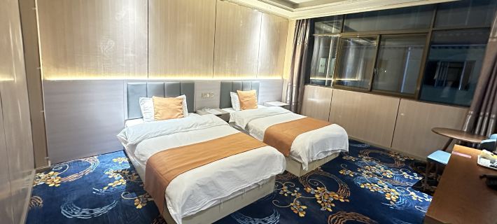 Jingxu Business Hotel Hotels in Gar County