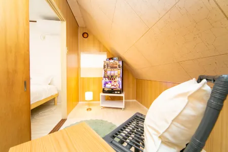 Higashiomi Large House Отели рядом с достопримечательностью «Gokashokondo Street»