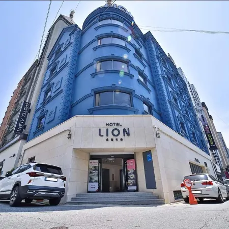 Hotel Lion