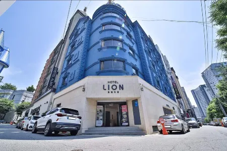 Hotel Lion Отели рядом с достопримечательностью «Университет Чхонджу»