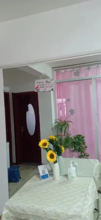 Manzhouli Small Family Hotel Отели рядом с достопримечательностью «Manchuria Boundary Gate»