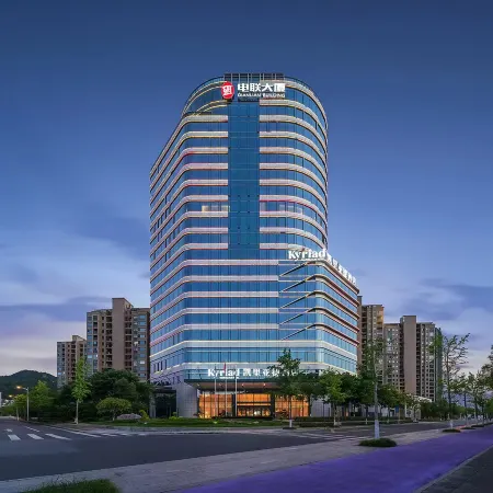 Kyriad Marvelous Hotel