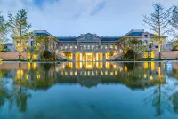Fangdian`Hualin Yuezhao holidays Riverview hotel (Yangzhou) Các khách sạn gần Yangzhou Port