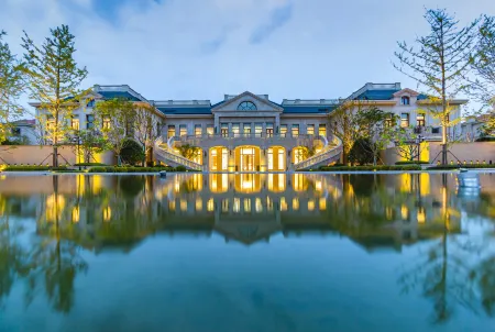 Fangdian`Hualin Yuezhao holidays Riverview hotel (Yangzhou) Отели рядом с достопримечательностью «Guazhou Gudu Scenic Area»