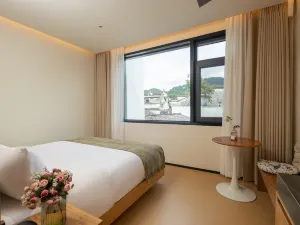 Floral Lux Hotel·Nine and Park House hotel