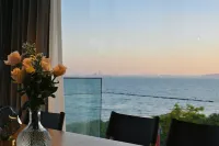 Suzhou Water House - Ocean View