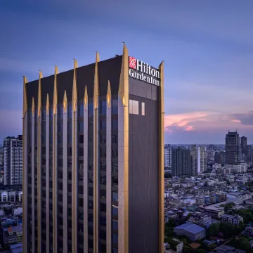 Hilton Garden Inn Bangkok Riverside
